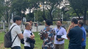 Tim Masterizin melakukan survey lokasi lapangan serbaguna di Tangerang untuk pengurusan PBG 2025