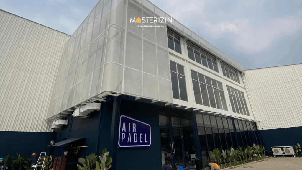 gedung lapangan padel Jabodetabek tampak luar resmi